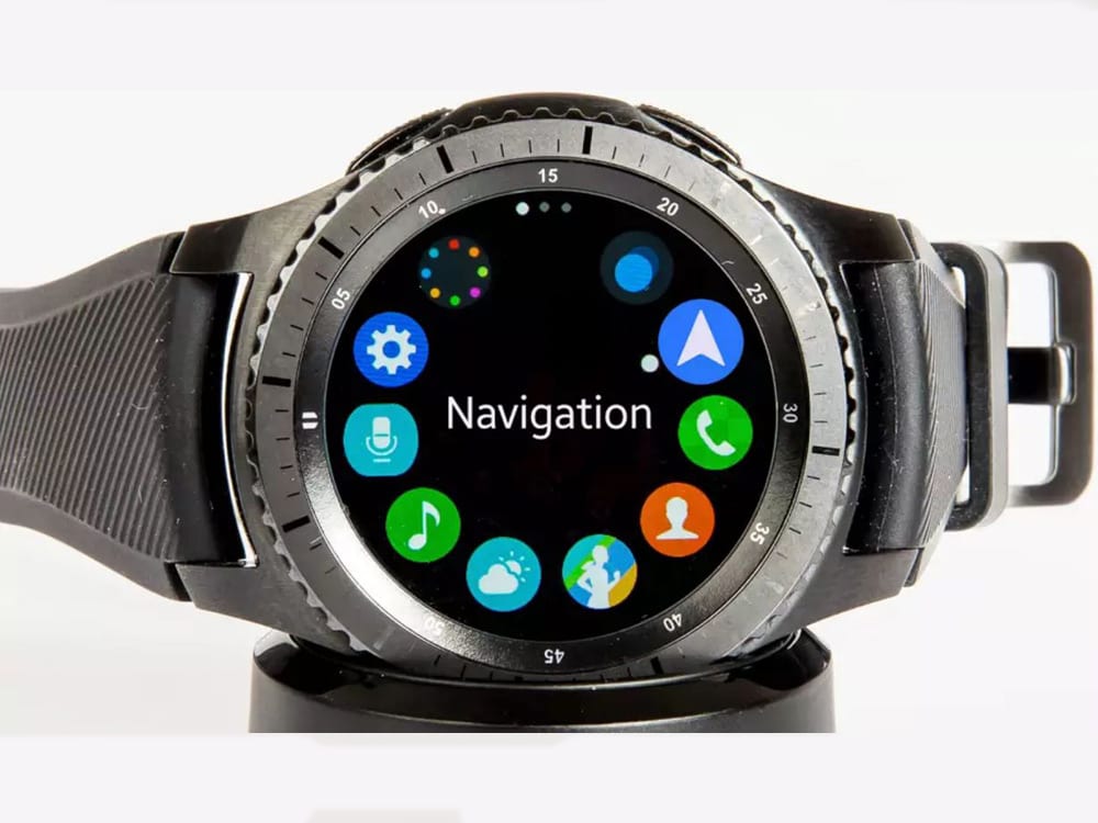 Galaxy watch gps. Samsung Gear s3 Theme best. Samsung watch navigation. Стробоскоп часы Gear s3 приложение. Gears s Mods.