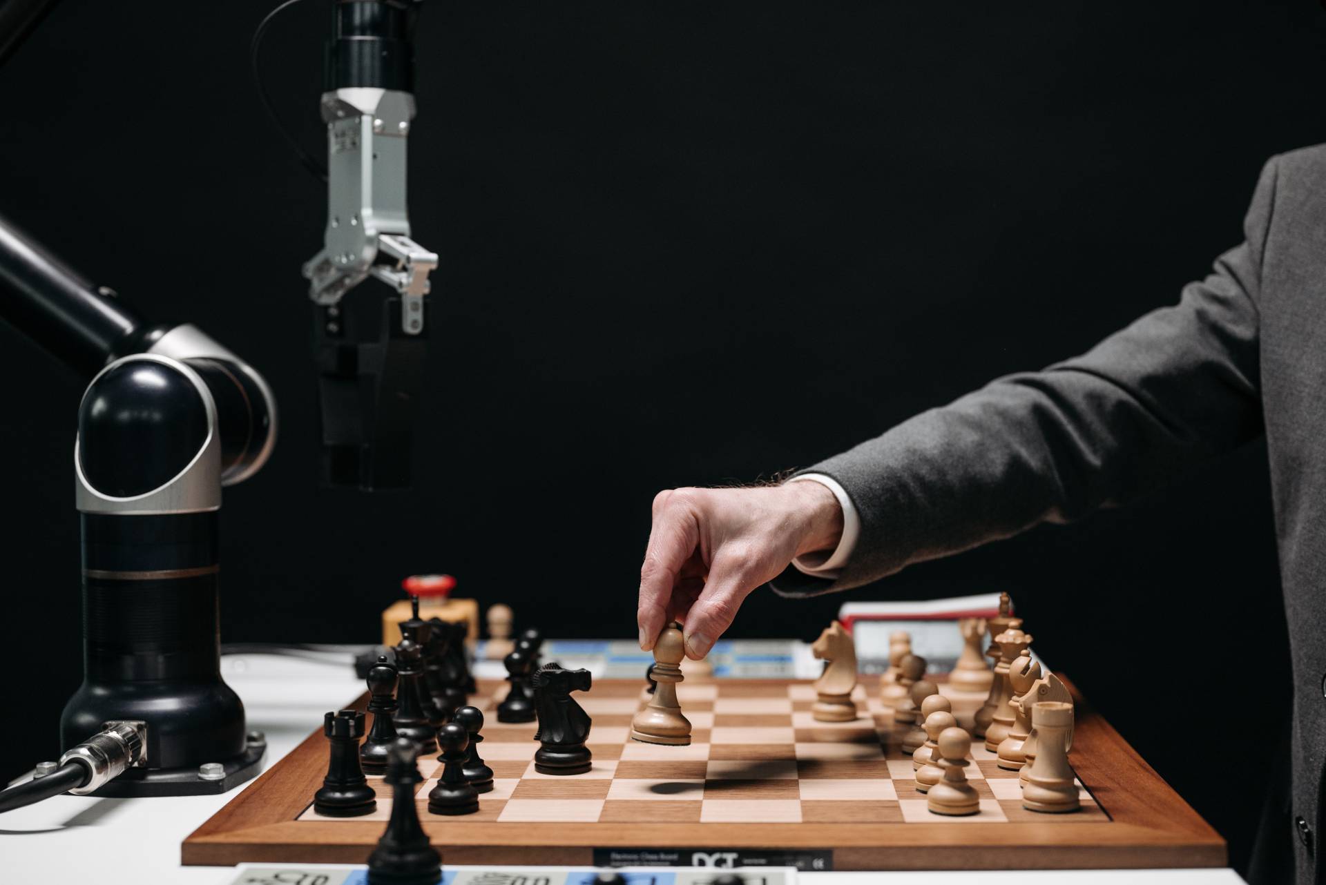 Automated Chess - Losing to a Ghost