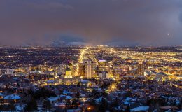 A picture of Salt Lake City, Utah, USA, at night.