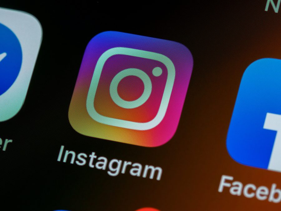 Instagram, Messanger and Facebook app icons