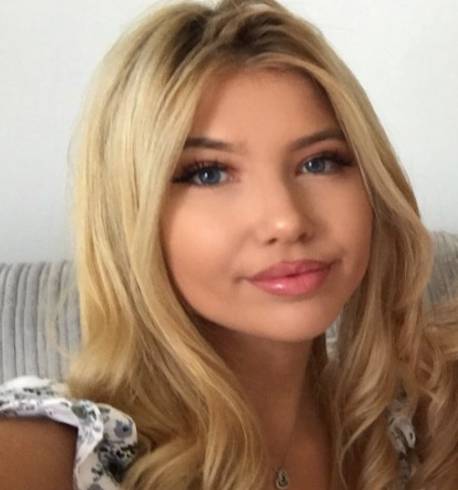 Retrato de Sophie Atkinson