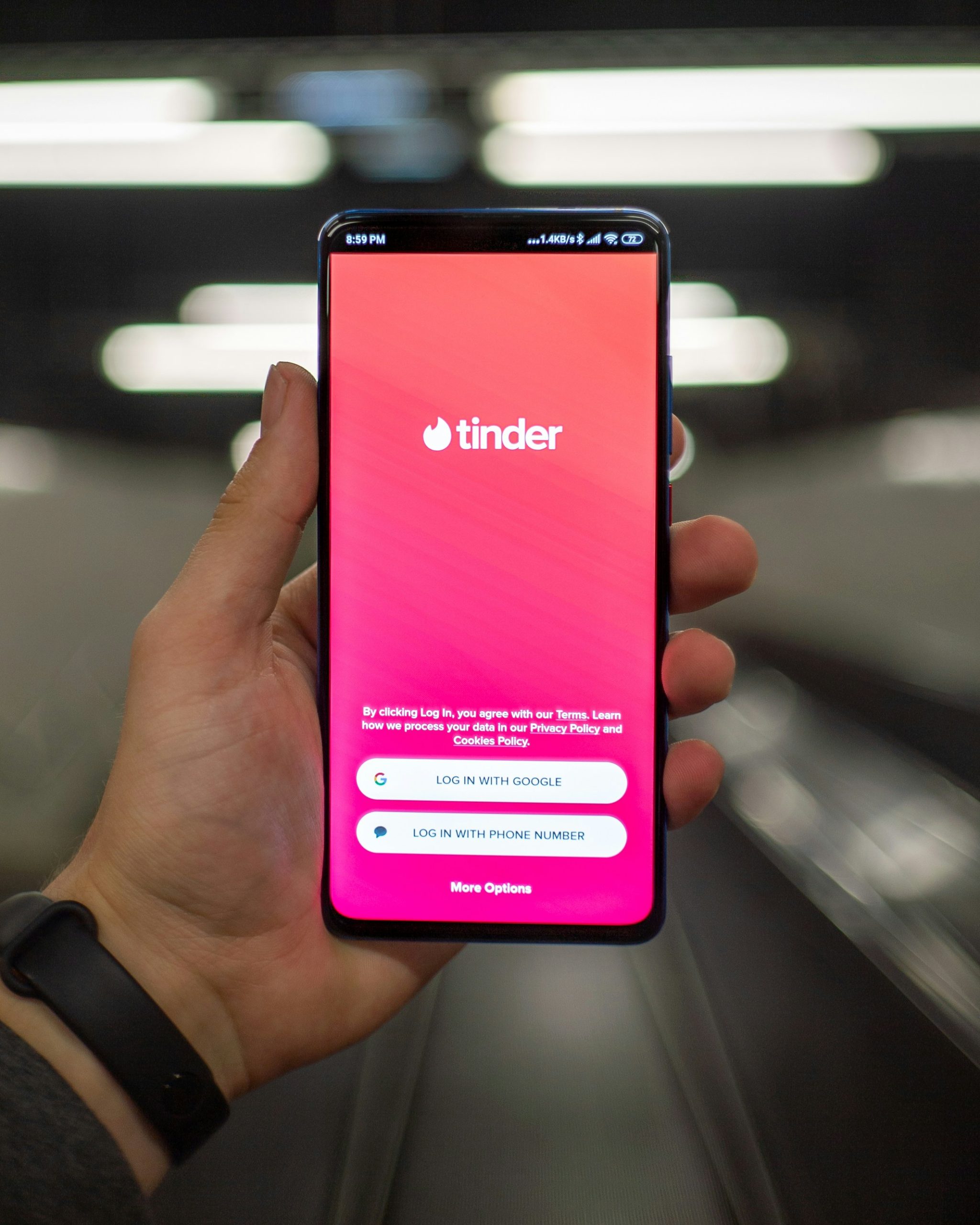 Tinder Introduces ID Verification Checks in the UK and US