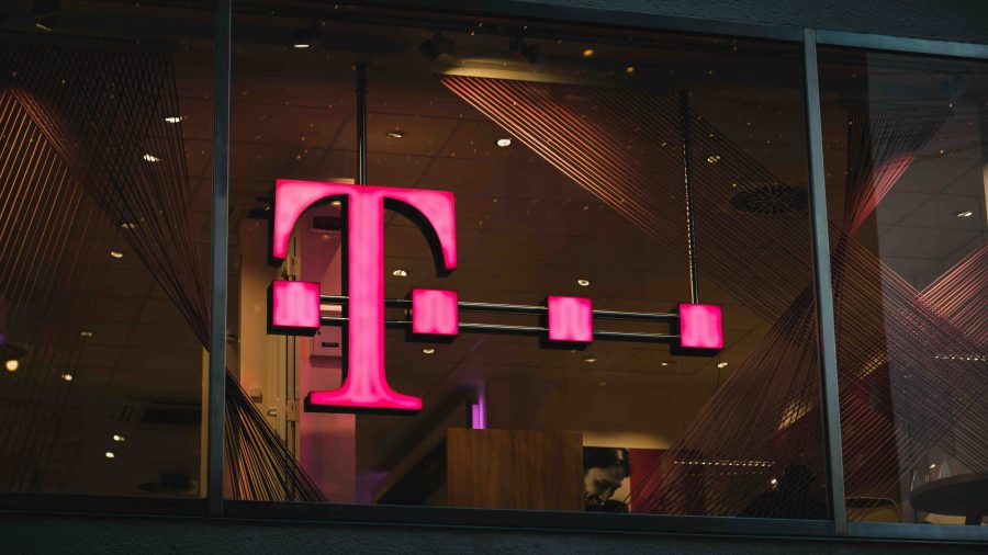 T-Mobile signs $4.4bn deal for UScellular wireless operations
