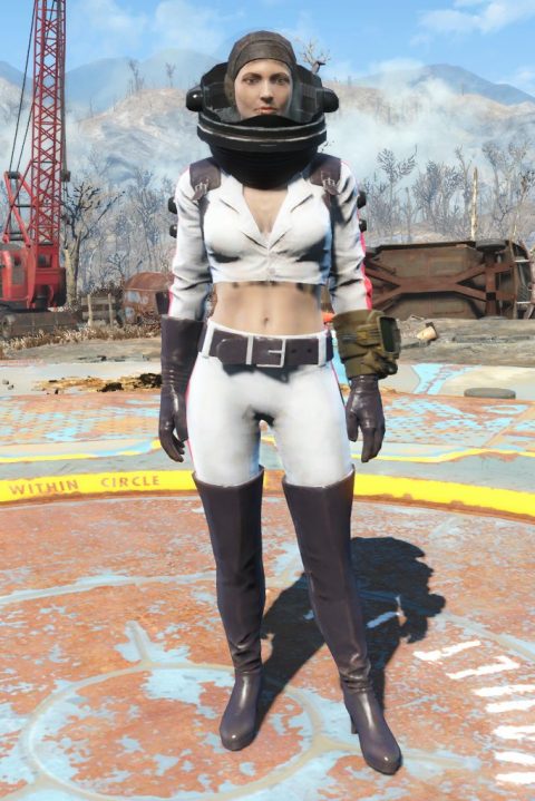 Nuka-girl space suit exploration armor in Fallout 4