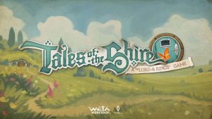 Arte do logotipo de Tales of the Shire.  No fundo está um prado com um caminho sinuoso que leva a uma toca do Hobbit.  O céu é azul com algumas nuvens brancas e fofas e a grama é verde.  O logotipo da Tales of the Shire está estampado no meio da imagem.