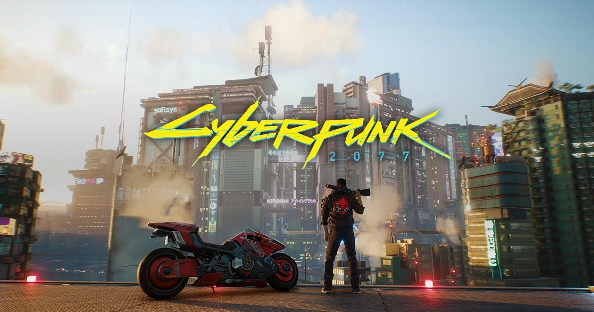 Arte clave de Cyberpunk 2077 que muestra Night City de fondo y el personaje del jugador parado junto a una motocicleta roja con el logotipo de Cyberpunk 2077 en la pantalla.