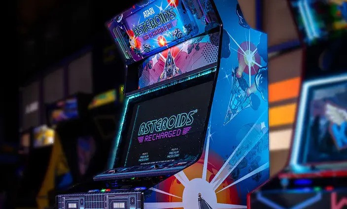 Atari launches Asteroids Recharged – a full-sized arcade cab that I somehow need to sneak past the wife