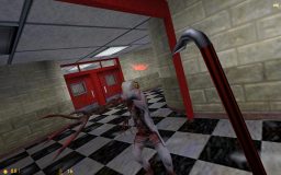 Half-Life screenshot with iconic crowbar