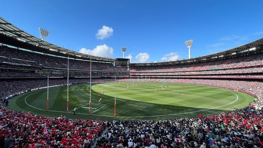 View of the MCG at the opening bounce of the 2022 AFL Grand Final.