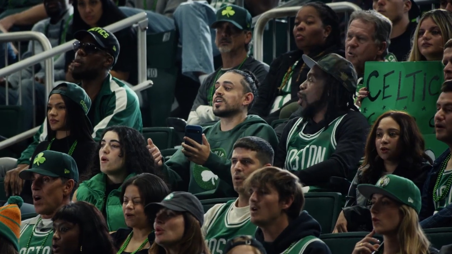 DraftKings uses “The Gambler” to promote responsible gaming ahead of March  Madness