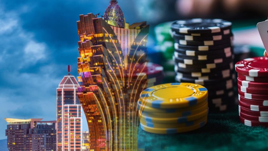 Macau gambling declines