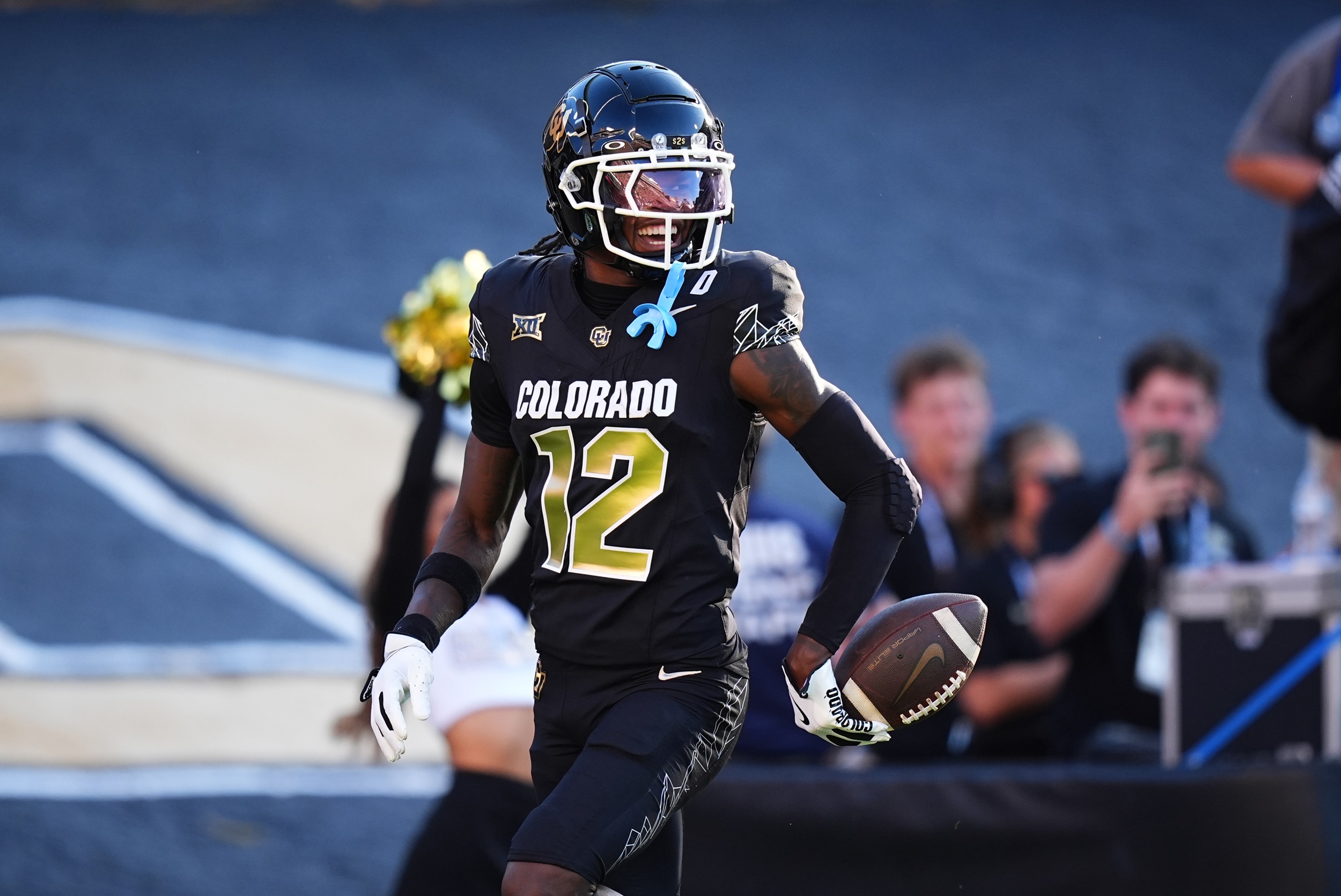 Travis Hunter Exclusive: Elite Prospect Talks NFL Draft, Shedeur Sanders,  Coach Prime