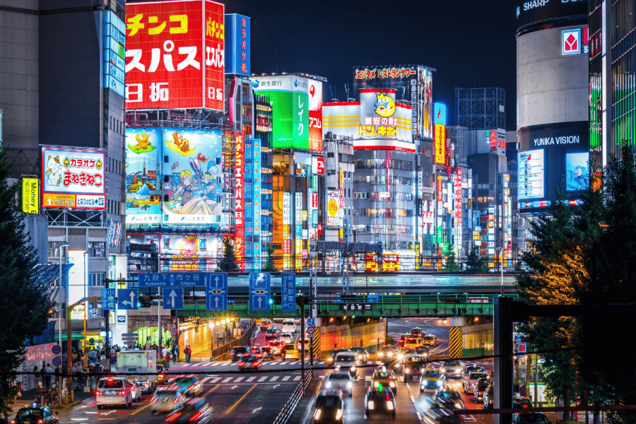 Japan cracks down on overseas online casinos amid rising illegal use. Cityscape of Tokyo in the night.