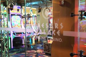 Close-up of the transparent door leading into Caesars casino section