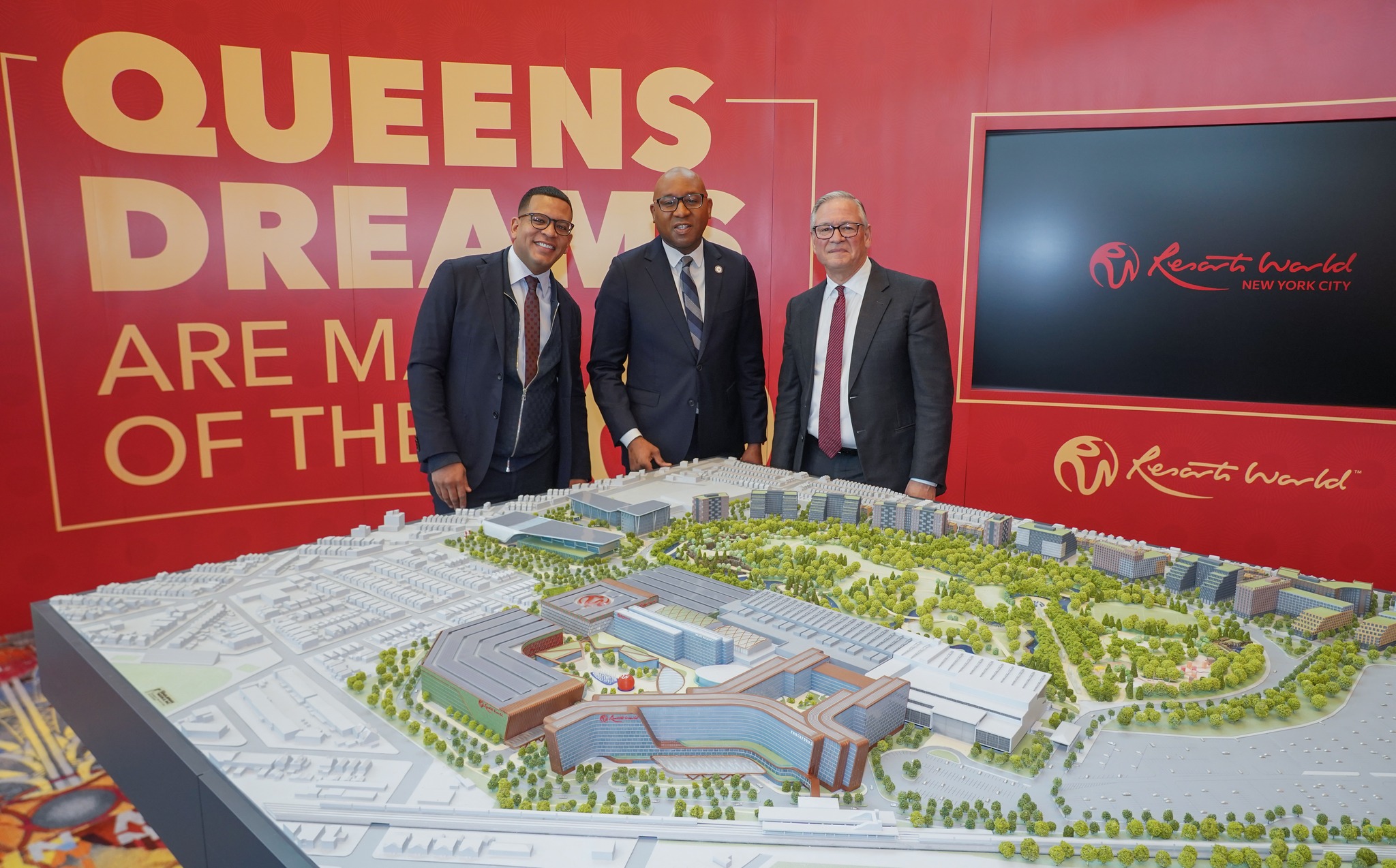 Resorts World New York City presents $5.5b casino plan