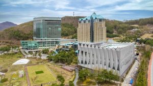Kangwon Land, green spaces around the building.
