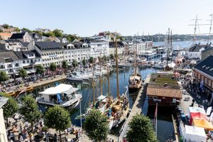 Barebanken, Norway. Norwegian lottery fraud: A man plans to support Covid-19