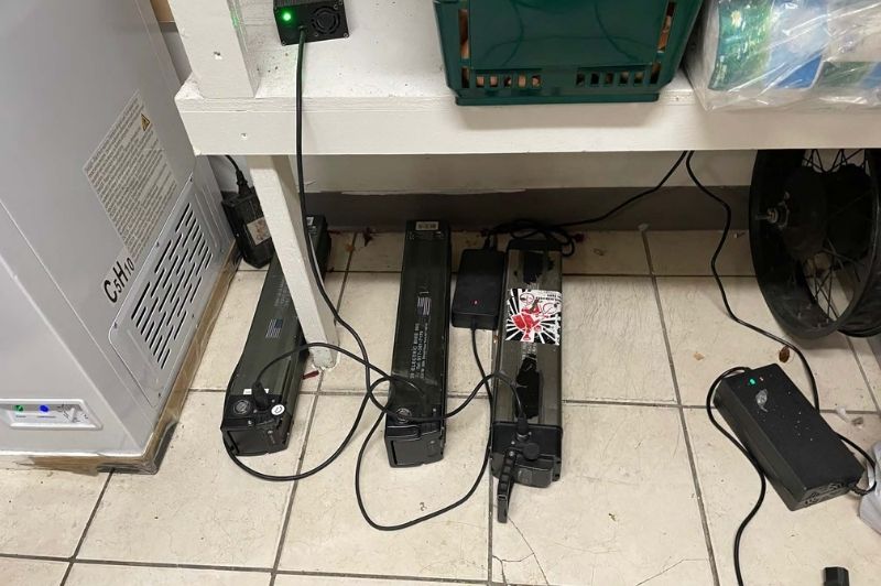 Flooring with lithium-ion batteries charging