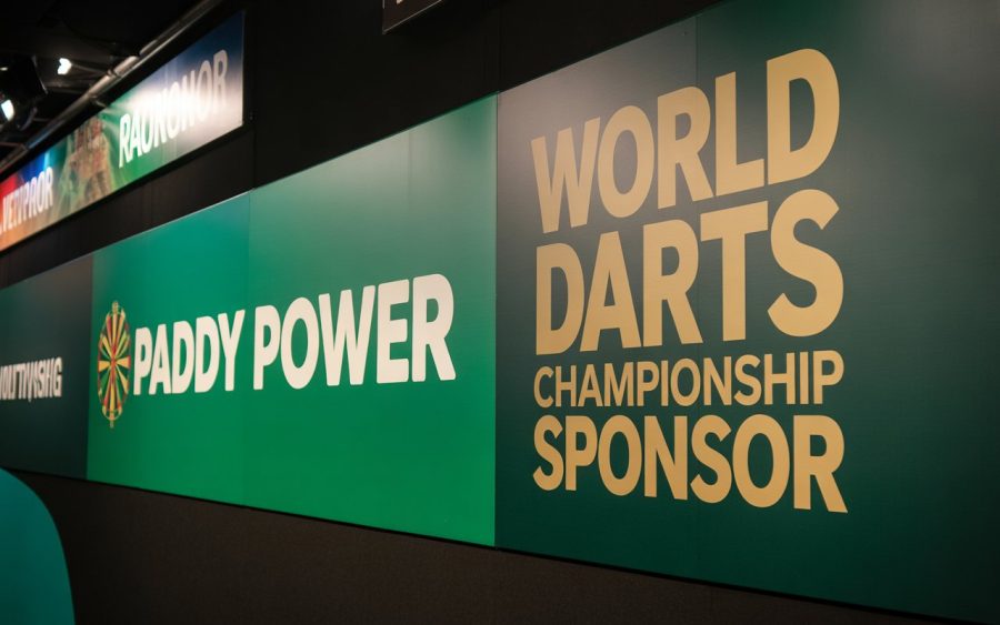 DARTS DOMINATION: Paddy Power EXTENDS Grip on World Championship!