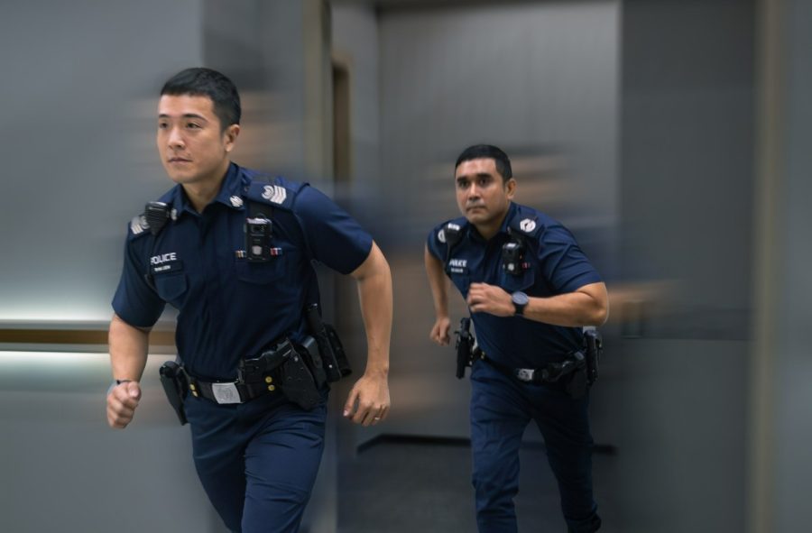 Singapore Police responders image. Singapore Police apprehend 36 people as part of illegal gambling raids