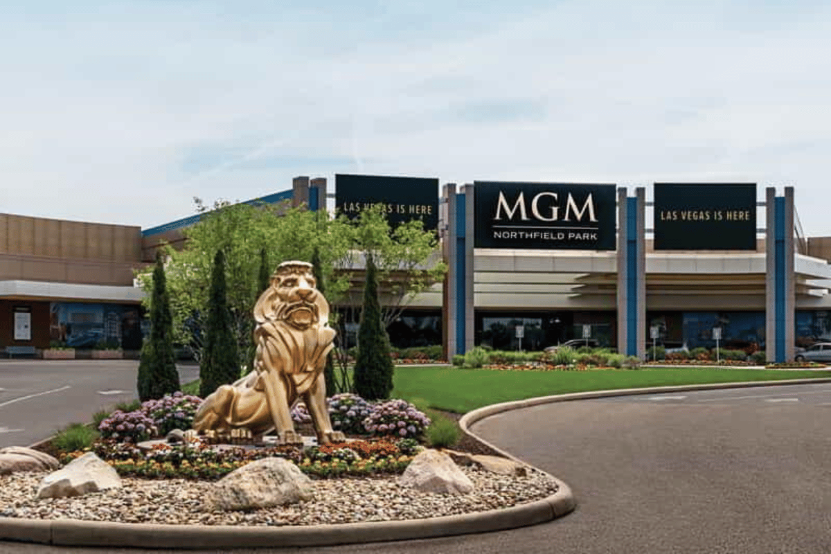 MGM completes Northfield Park sale for $546M
