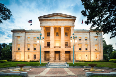 North Carolina State Capitol building in Raleigh, where lawmakers approved Senate Bill 595 changing sports betting taxes, reporting requirements, and gambling winnings withholding.